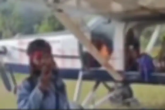 Anak buah Egianus Kogoya membakar pesawat Susi Air. 