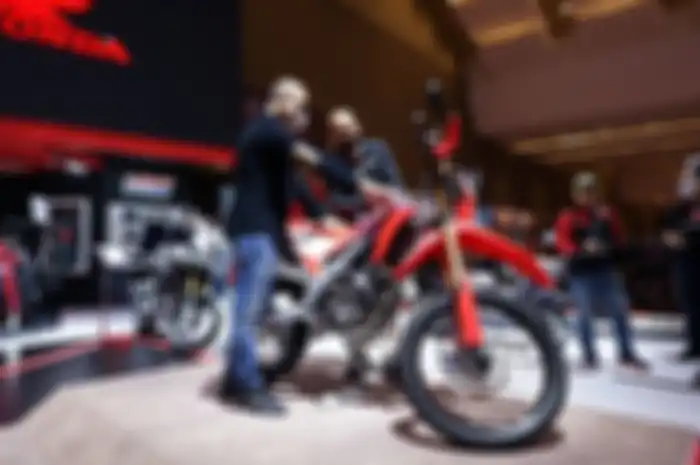 Ilustrasi pilihan warna Honda CRF250L yang rilis di IIMS 2023.