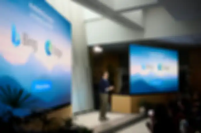 Acara peluncuran chatbot AI di Bing dan Edge.