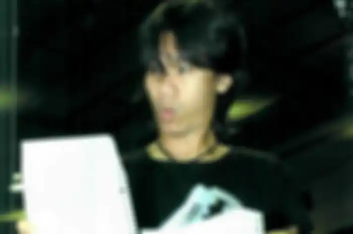 Kalo nggak jadi gitaris Sheila on 7, ternyata Eross mau jadi guru!