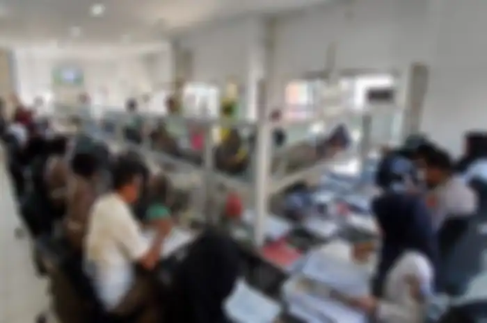 Suasana Samsat Kota Lhokseumawe Aceh. Pemutihan pajak kendaraan 2023 tinggal sebentar lagi.