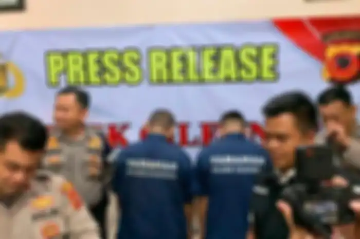 Polisi berhasil mengamankan dua pelaku curanmor yang berkedok sebagai debt collector.