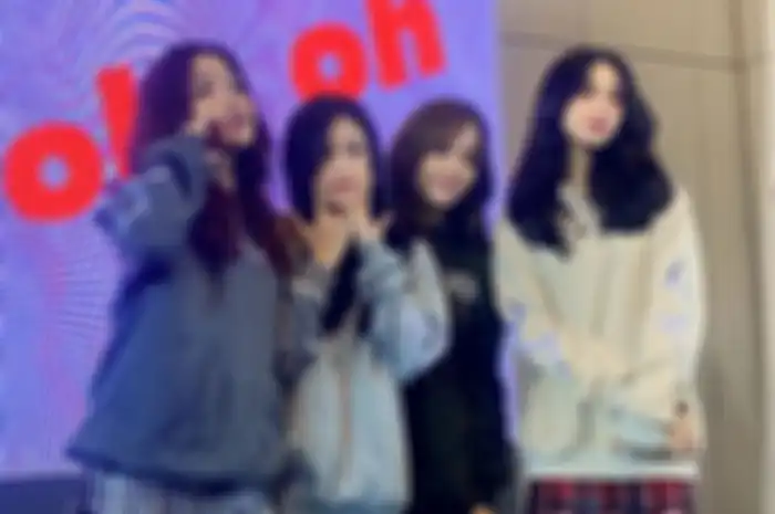 Debut Ulang Girlband Lokal Blitzen Merilis Album Player Number One