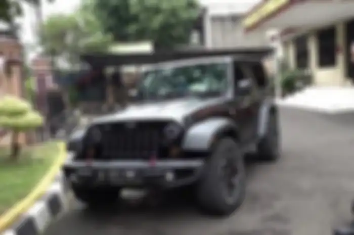 Pemilik Jeep Rubicon yang dipakai Mario Dandy ternyata punya dua profesi. Segini gajinya.