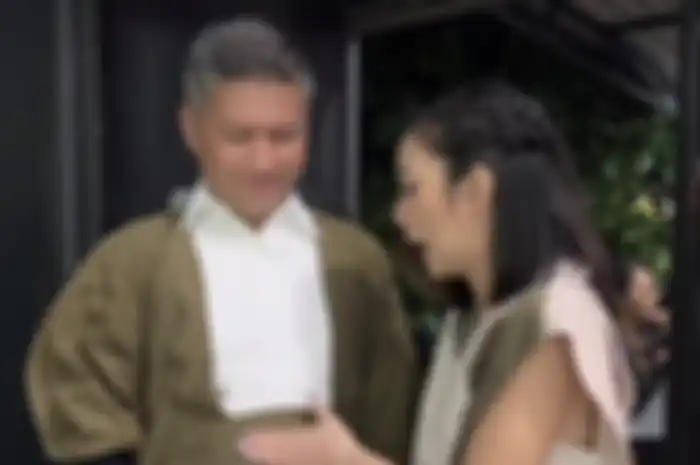 Foto Gisel mesra dengan mantan suami bikin netizen girang lihat sinyal kuat Gading Marten.