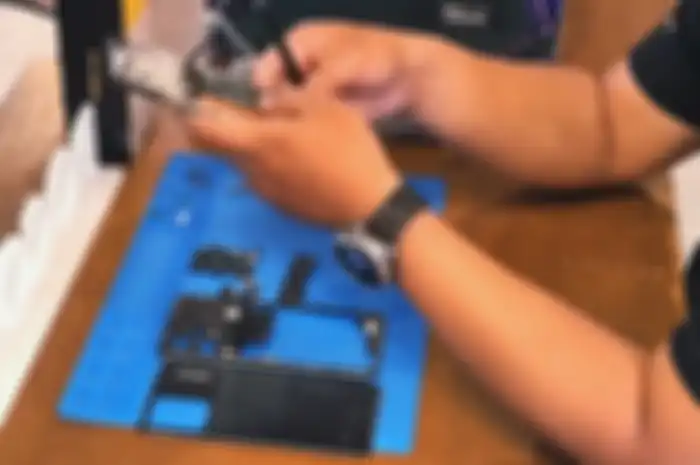 Teardown POCO X5 5G.