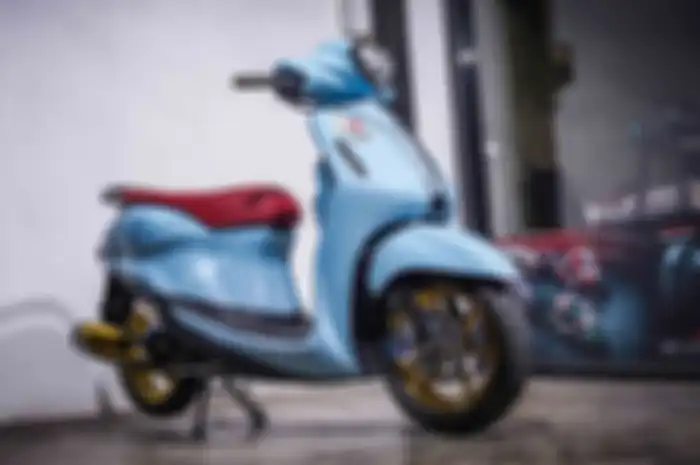 Wow, modifikasi motor Yamaha Grand Filano tampang sporty. Pakai aksesoris berkelas plus bodi carbon!