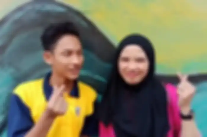 Lofa menikahi gurunya sendiri.