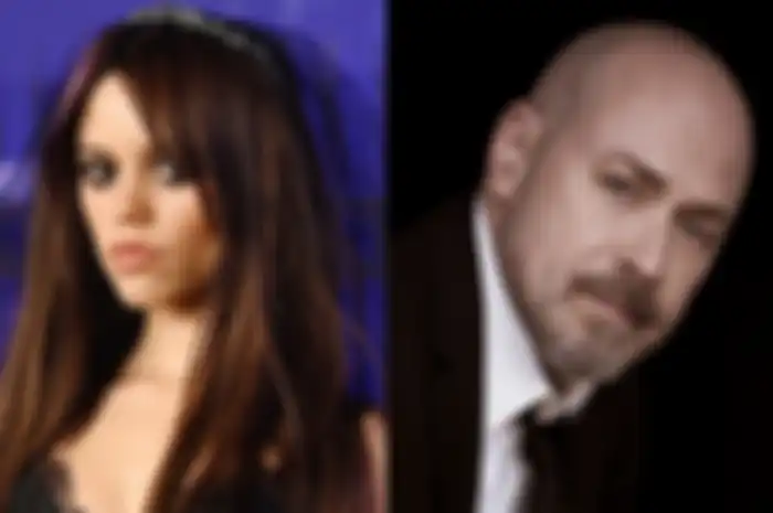 Jenna Ortega/Producer TV Steven S. DeKnight