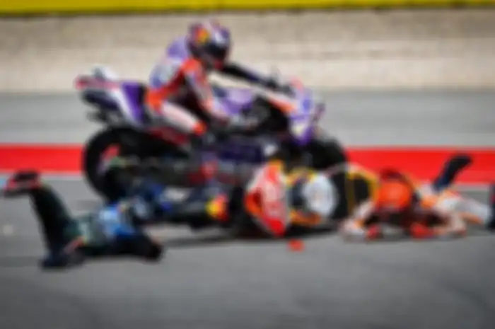 Marc Marquez sebabkan crash Miguel Oliveira dan Jorge Martin
