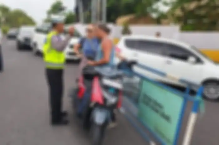 Ada 365 pengendara di Bali kena tilang polisi, didominasi bule asal Rusia.