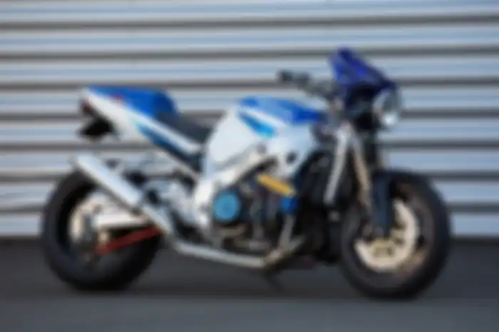 Suzuki GSX 1000 ini dibangun oleh Peter Malm