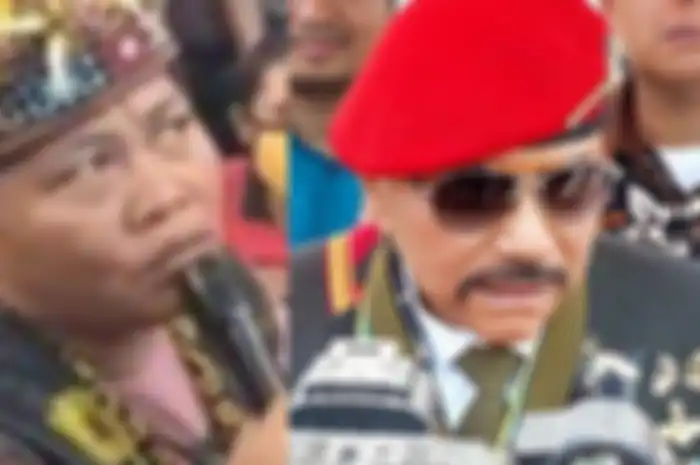 Jenderal Purn AM Hendropriyono rasakan sendiri keampuhan Minyak Bintang Ida Dayak.