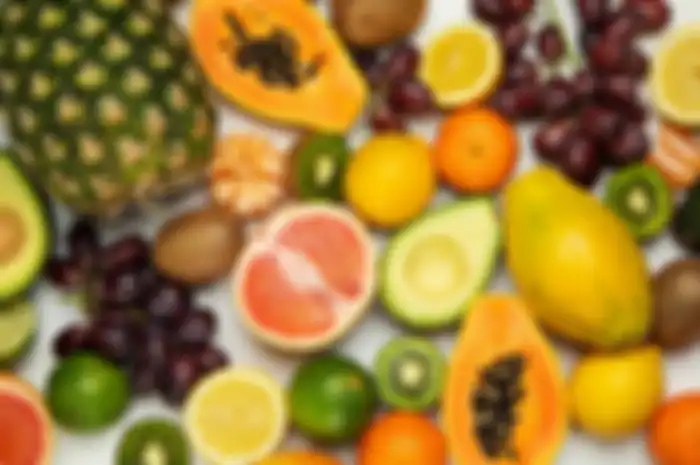 Buah yang cocok dikonsumsi saat berbuka puasa adalah yang mengandung banyak air.