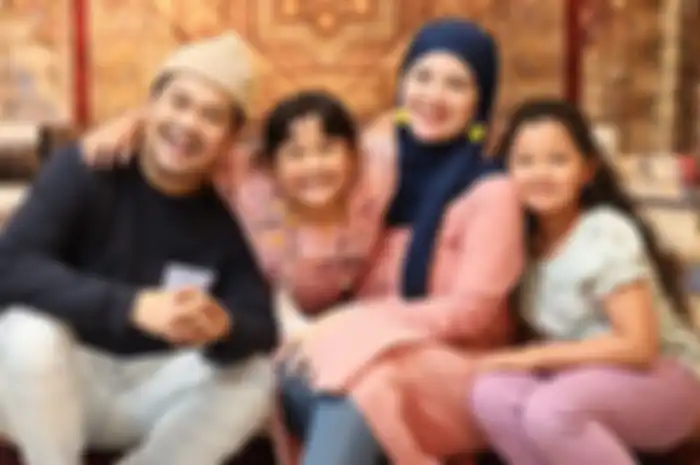 Keluarga Indra Bekti