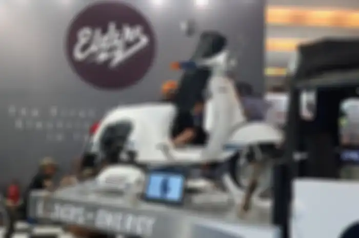 Ilustrasi konversi Vespa klasik jadi motor listrik garapan Elders Elettrico.