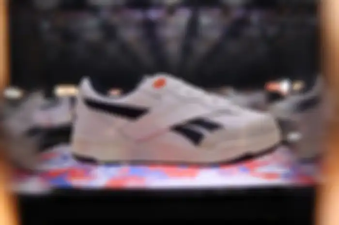 Reebok BB 4000 II