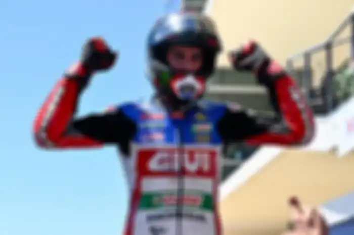 Pemilik Tim LCR Honda, Lucio Cecchinello yakin kalau Alex Rins makin jadi andalan Honda dan kalahkan Marc Marquez. 