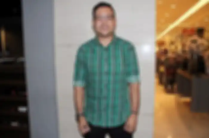 Carlo Saba, vokalis Kahitna yang meninggal dunia pernah mengikuti balapan.