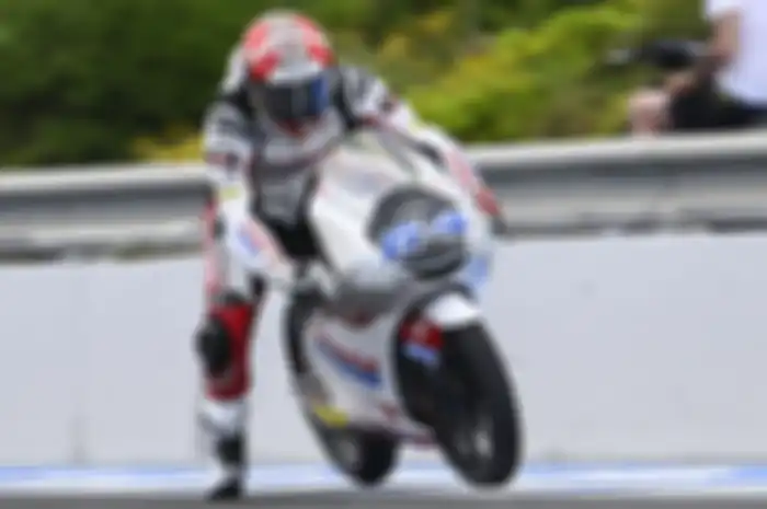 Mario Suryo Aji, jalani balapan yang gigih dan berhasil overtaking tujuh pembalap di Moto3 Spanyol 2023. 
