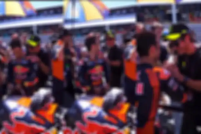 Valentino Rossi bikin kaget Dani Pedrosa di starting grid Sprint MotoGP Spanyol 2023, (29/4/2023), bikin haru akrabnya padahal dulu rival berat 