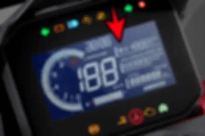 Muncul kristal es di speedometer Honda ADV 160