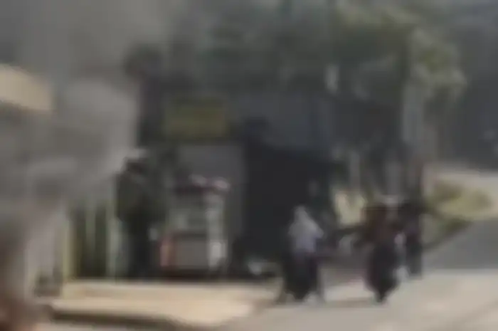 SPBU di Cianjur, Jabar terbakar saat ada motor yang mengeluarkan percikan api karena korsleting