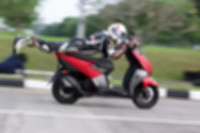 TVS Salah satu merek motor yang disebut sebagai motor Vrindavan karena berasal dari India. Padahal Vrindavan adalah kota yang Sakral. 