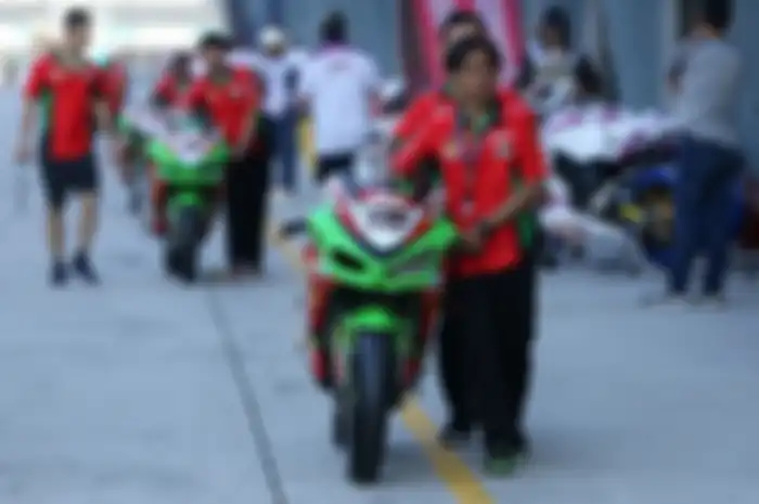 Kawasaki Ninja 250 diturunkan tim Sniper Motul besutan Ibnu Sambodo