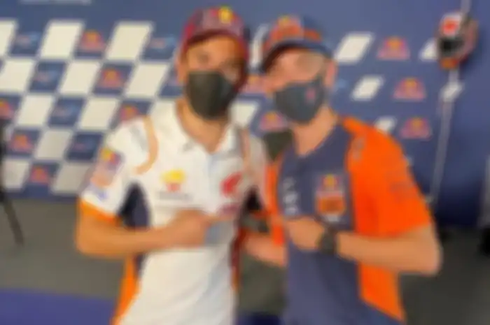 Marc Marquez dan Pedro Acosta dikabarkan akan menjadi rekan satu tim di MotoGP 2024. Tapi bukan di Honda, kemana dong?