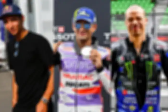 Toprak Razgatlioglu (kiri) tak perpanjang kontrak dengan Yamaha WSBK akhir 2023, seret-seret pembalap MotoGP Jorge Martin (tengah) dan Franco Morbidelli (kanan)