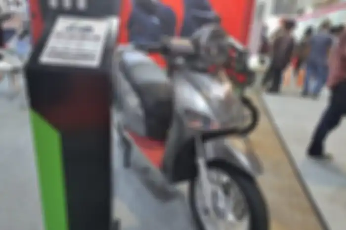 Motor listrik premium SY T-500S, harganya sekitar Rp 35 jutaan karena fiturnya lengkap serta baterainya bisa menempuh jarak jauh