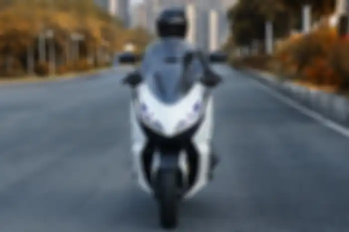 Meluncur motor matic baru pesaing berat Yamaha NMAX dan Honda PCX, Zontes 350E harganya bikin kaget.