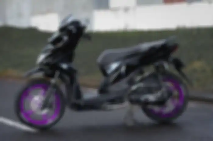Bisa dicoba modifikasi motor cat pelek Honda BeAT mulai Rp 200 ribuan.