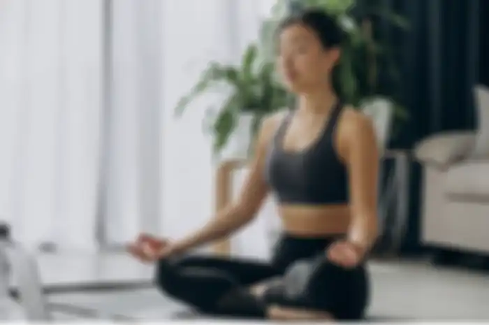 Olahraga yoga di rumah