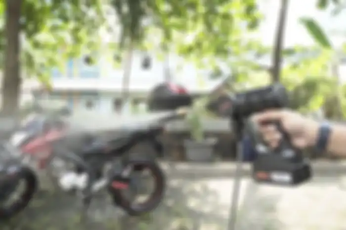 Alat cuci motor portable dengan harga murah