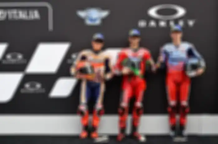 Fakta posisi start atau starting grid MotoGP Italia 2023 ternyata lain dengan hasil kualifikasinya. Pembalap skuat MotoGP pabrikan mengisi start barisan depan atau front row