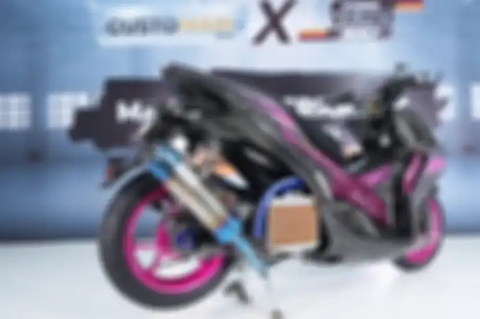 Pola di body halus Yamaha Aerox ini hasil efek crystal dari pupuk urea