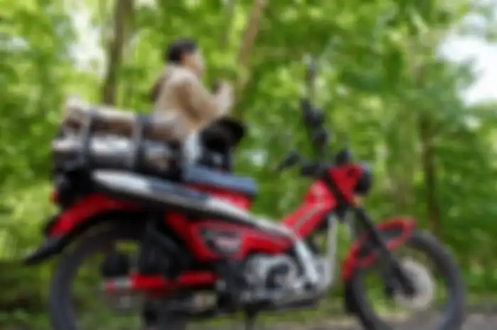 Ilustrasi Honda CT125. Tak disangka oli mesin motor bebek Rp 80 jutaan ini sama dengan oli mesin Honda Supra X 125 loh!