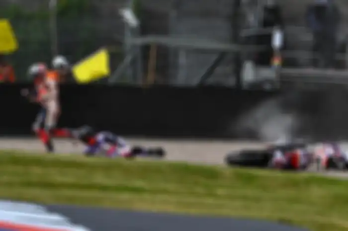 Insiden mengerikan kala Marc Marquez menabrak Johann Zarco di FP2 MotoGP Jerman 2023 (16/6), Marc menyalahkan Zarco. 
