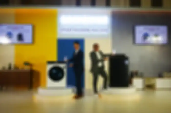ASUS memperkenalkan 2 mesin cuci pintar yaitu BESPOKE AI Washer Dryer Combo dan Top Load Inverter Ecobubble yang bnisa diatur melalui aplikasi