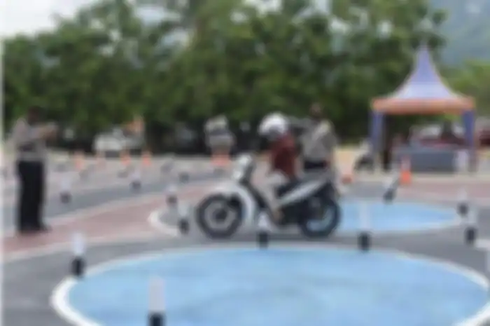 6 orang Kapolsek jadi korban praktik ujian SIM, tidak ada yang lulus dan gagal saat melewati rintangan.