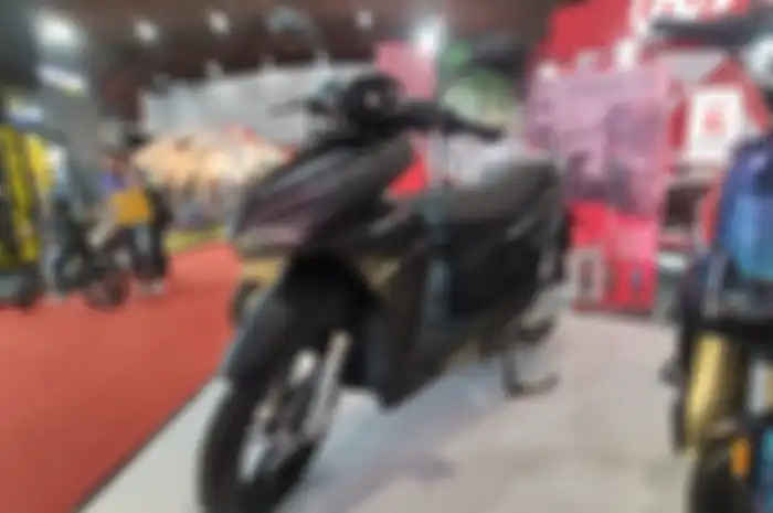 Motor listrik murah mirip Honda Vario, Pacific Whizz harganya cuma Rp 16 jutaan.