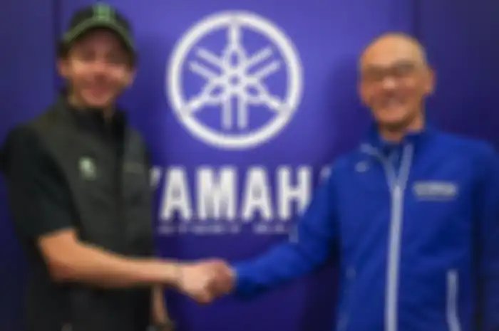 Valentino Rossi sekarang sibuk jadi brand ambassador Yamaha
