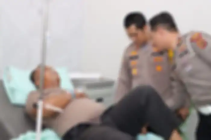 Polisi yang ditabrak pemotor Honda BeAT saat razia Operasi Patuh 2023 di Jambi.