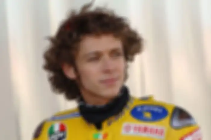 Fakta unik Valentino Rossi merupakan pembalap MotoGP yang sering merokok terutama sejak dia masih muda
