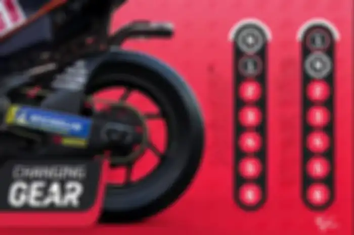 Oper gigi di motor MotoGP ternyata beda pola dengan motor harian, ada road shift pattern dan race shift pattern
