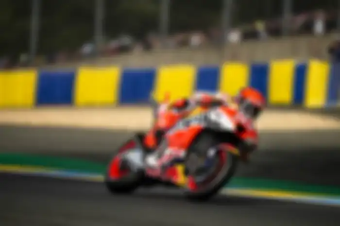 Sudah 10 tahun di MotoGP, Marc Marquez kerap kesulitan tiap balapan MotoGP Inggris di sirkuit Silverstone. 