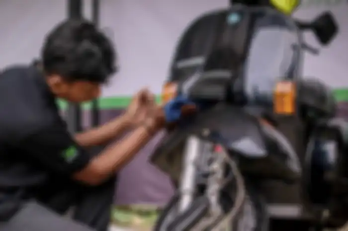Pelayanan Perawatan Motor HD Moto Care BSD.