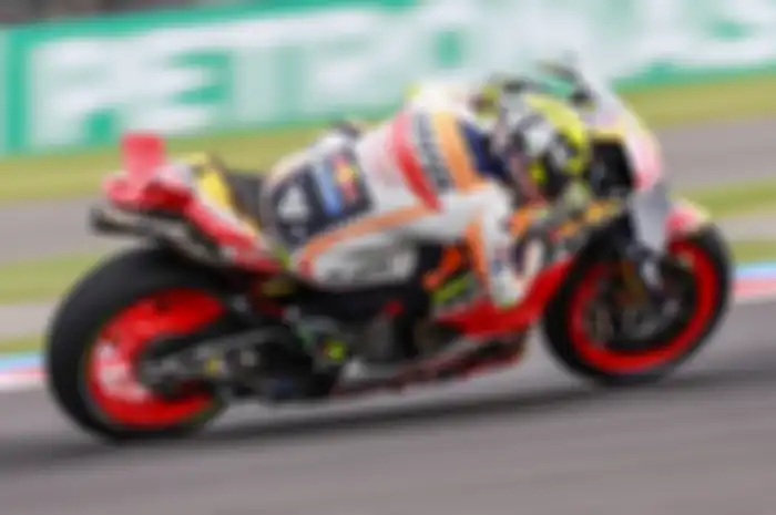 Knalpot motor MotoGP punya alasan beda dengan motor harian baik material dan fungsinya seperti di motor MotoGP Honda RC213V Joan Mir